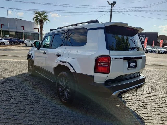 TOYOTA LANDCRUISER 250 ZX | Provide Cars