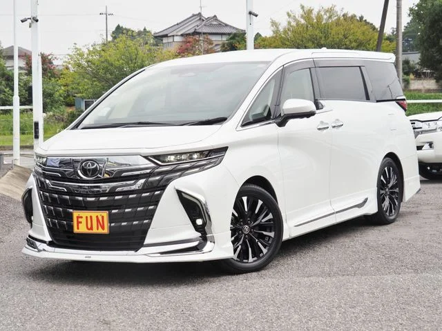 TOYOTA ALPHARD hybrid エグゼクティブラウンジ | Provide Cars