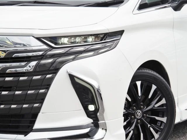 TOYOTA ALPHARD hybrid エグゼクティブラウンジ | Provide Cars