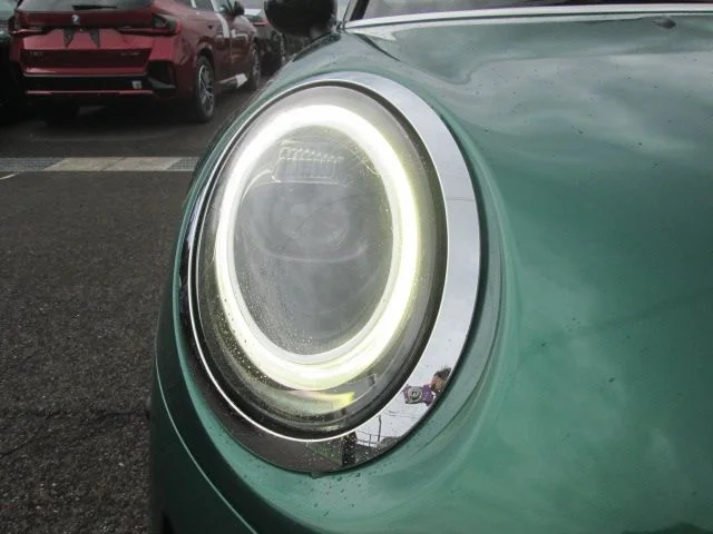 Bmw MINI COOPER D 5DOOR ベースグレード photo 4